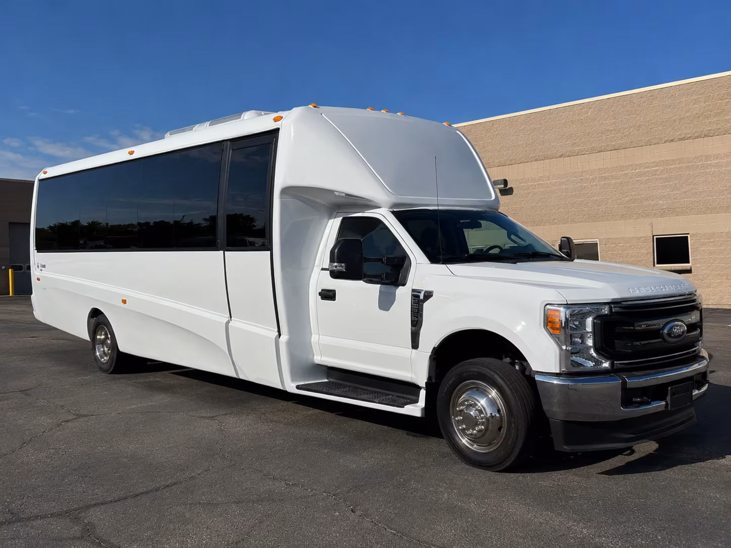 Huntington Beach School Event & Field Trip Transportation